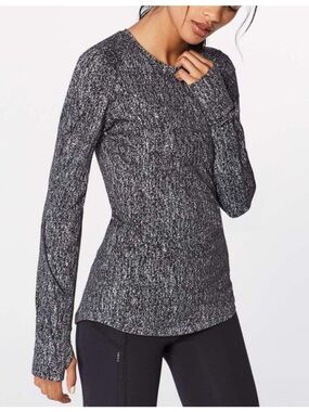 Lululemon Extra Mile Long Sleeve Top